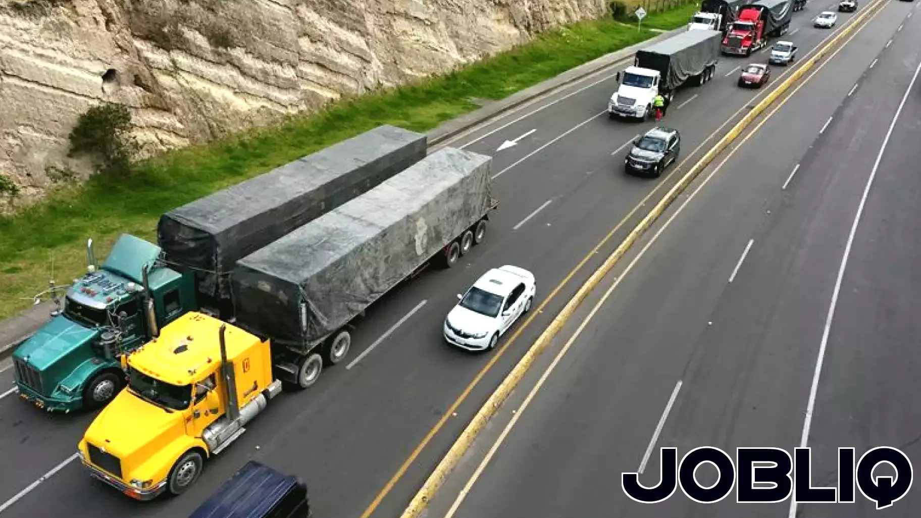 Colombia-Ecuador trade collapsing as tariff war intensifies, business groups say