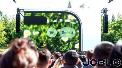 Apple Adjusts Liquid Glass Design in Latest iPhone Software Update