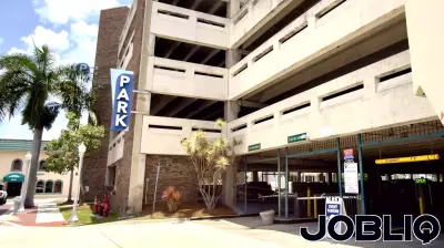 City of Palms new downtown parking program: How local business react to the change