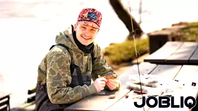 Student-led business hooks customers across the country